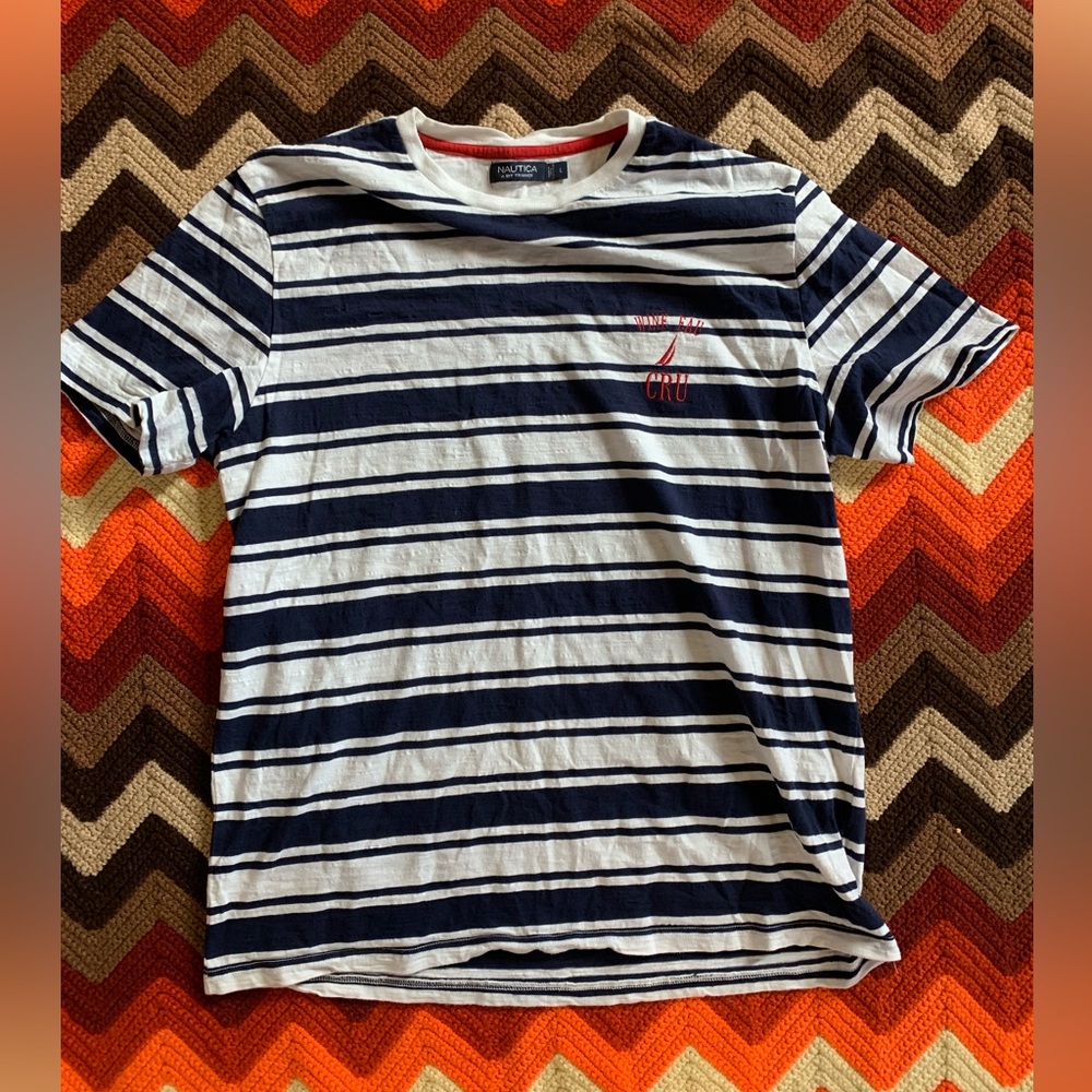 Nautica Men's Navy and White Striped Tee